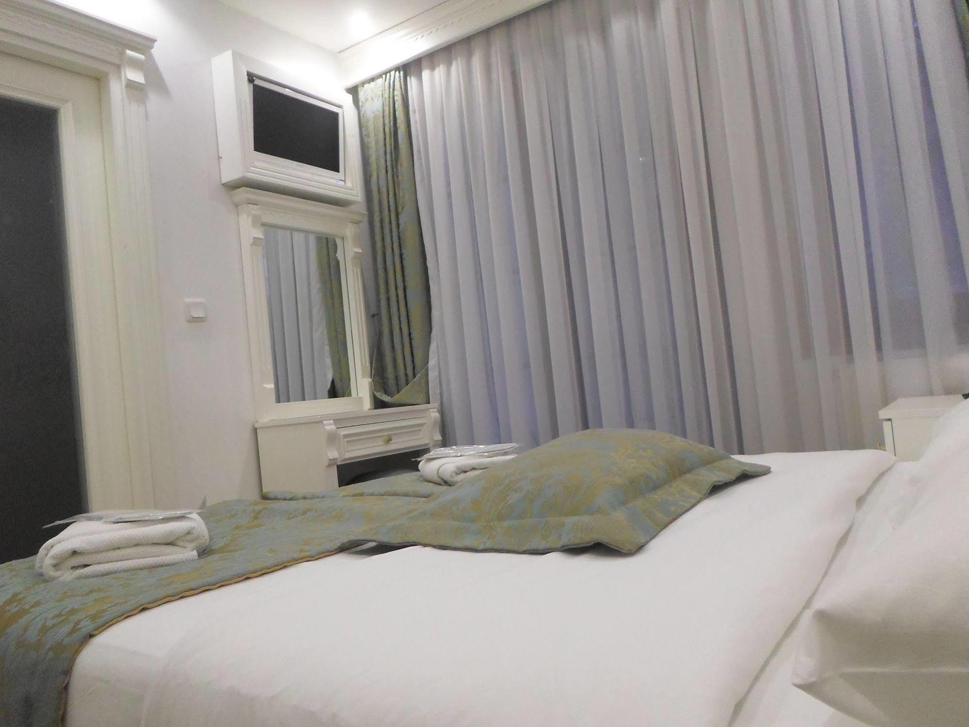 La Petite Maison Hotel Istanbul Eksteriør bilde