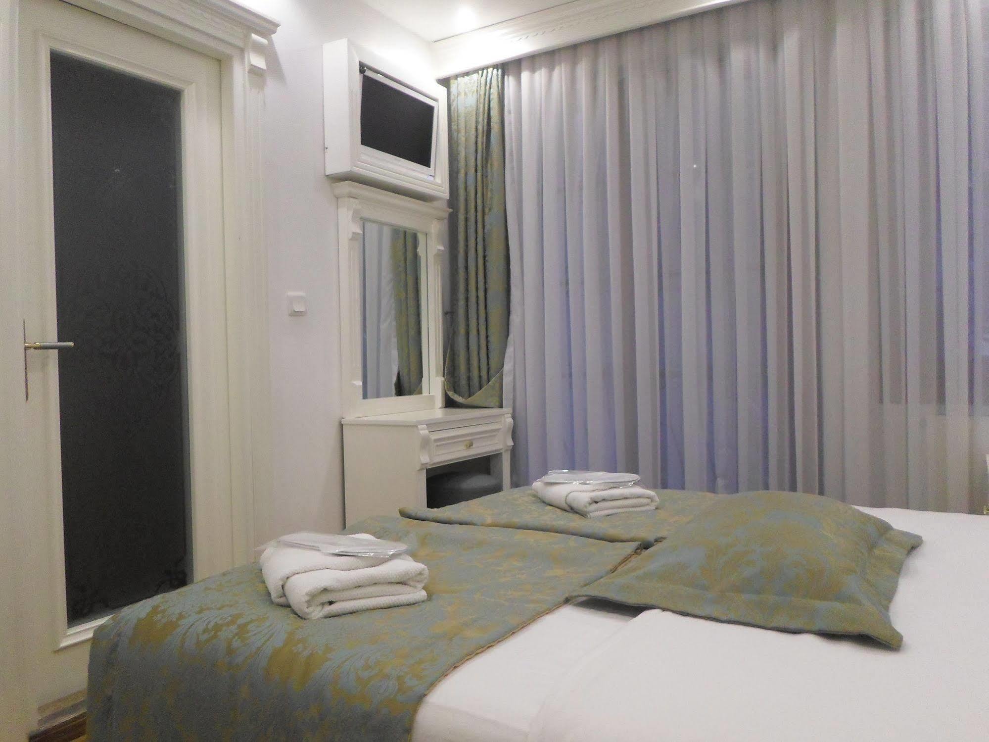 La Petite Maison Hotel Istanbul Eksteriør bilde